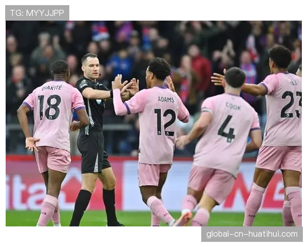 水晶宫2-2伯恩茅斯,奥利斯梅开二度两度追平比分 水晶宫2-2伯恩茅斯,奥利斯梅开二度两度追平比分